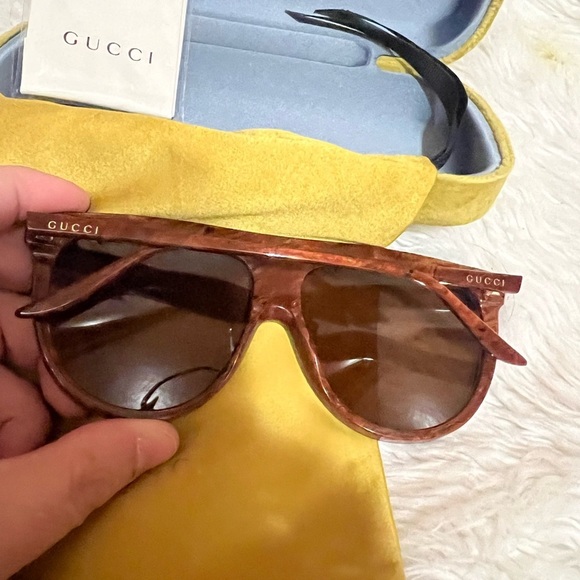 Gucci GG0732S 005 Sunglasses Black-Brown/Brown Lenses Pilot 61mm​​ - Picture 3 of 8